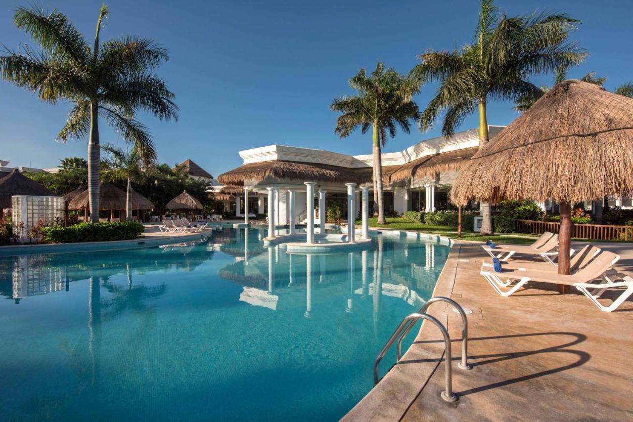 Grand Sunset Princess Playa del Carmen Eksteriør bilde Pool at Iberostar Grand Hotel Bávaro
