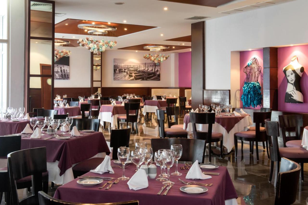 Grand Sunset Princess Playa del Carmen Eksteriør bilde Restaurant