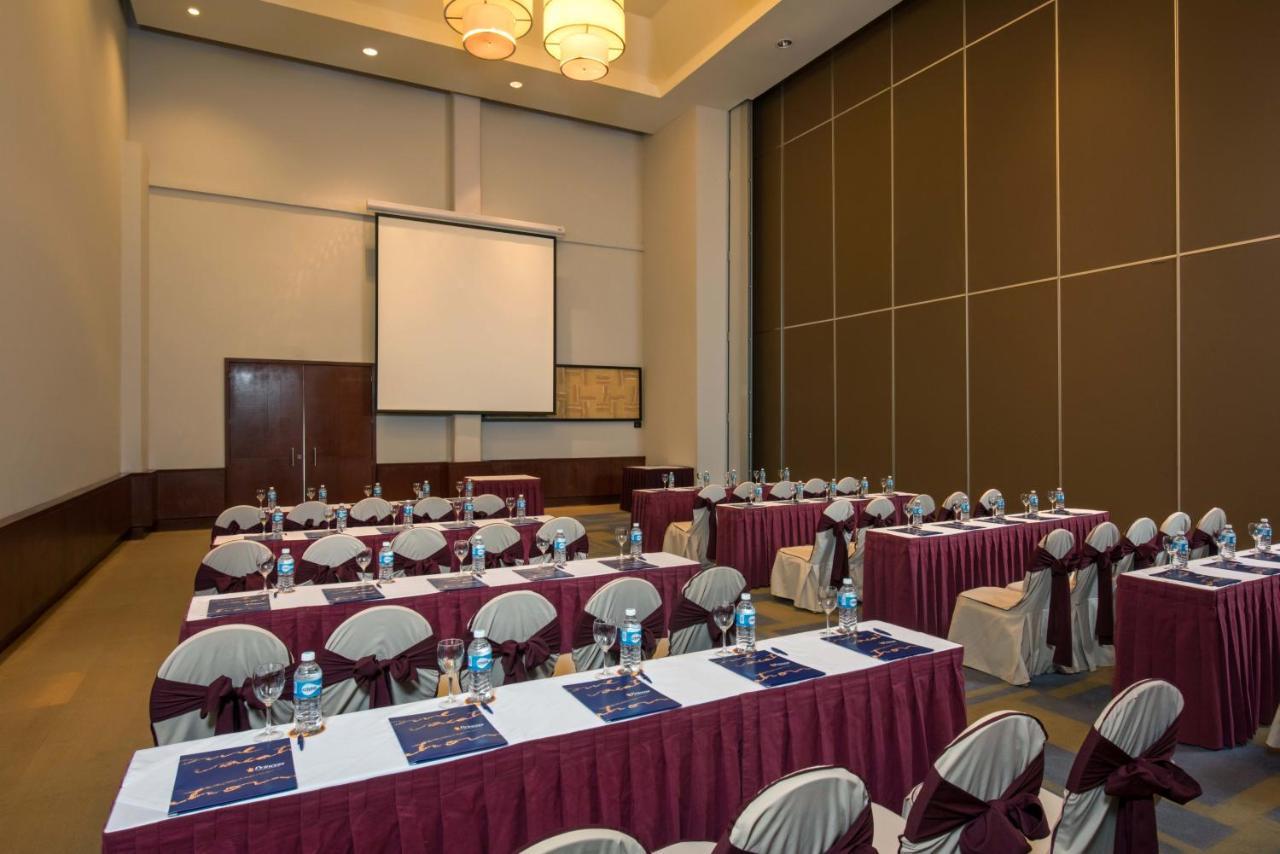 Grand Sunset Princess Playa del Carmen Eksteriør bilde Meeting room
